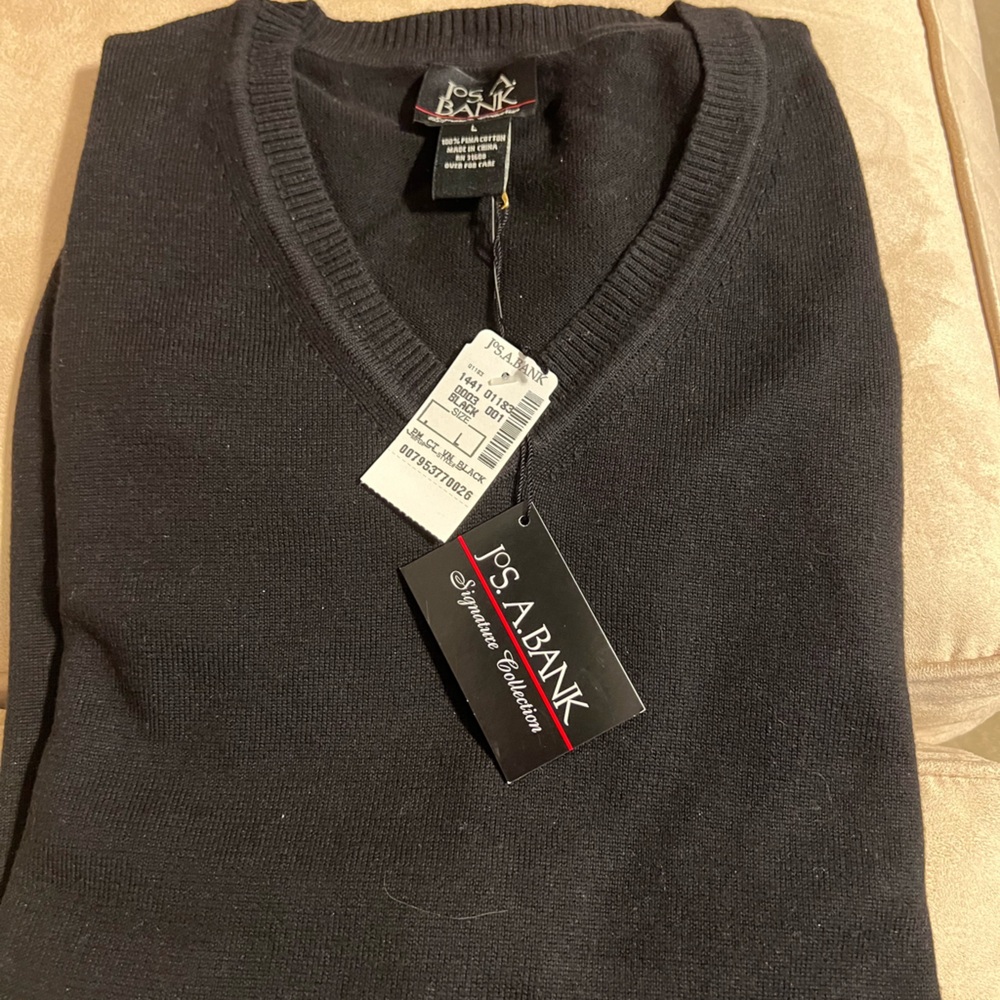 NWT Men’s Jos. A. Bank V-Neck Sweater Black Size L